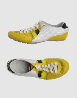 SCHMID - CHAUSSURES - Sneakers sur YOOX.COM