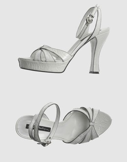 MARIO BOLOGNA - CHAUSSURES - Sandales � talons sur YOOX.COM