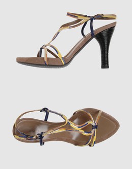 COSTUME NATIONAL - CHAUSSURES - Sandales � talons sur YOOX.COM