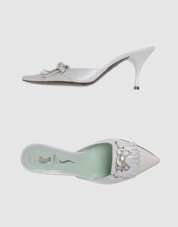 KLOOS - CHAUSSURES - Sabots sur YOOX.COM
