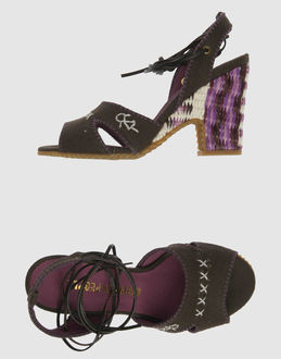 ORDINARY PEOPLE - CHAUSSURES - Sandales � talons sur YOOX.COM