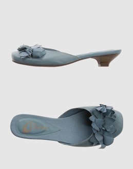 MISS D - CALZATURE - Sabot su YOOX.COM