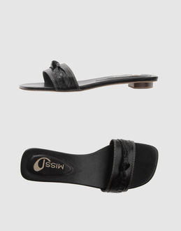 MISS D - CHAUSSURES - Sandales sur YOOX.COM