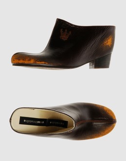 ALENAAKHMADULLINA - CHAUSSURES - Sabots sur YOOX.COM