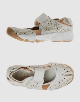Sneakers - F�R - - NIKE -