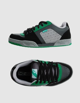 GLOBE AUSTRALIA - CHAUSSURES - Sneakers sur YOOX.COM