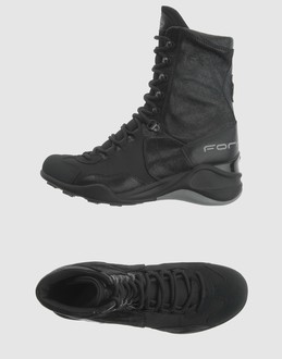 FORNARINA - CHAUSSURES - Bottines sur YOOX.COM