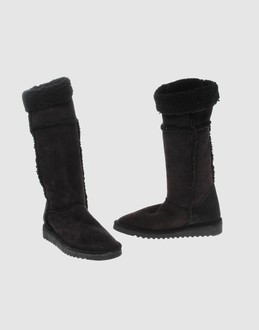 FIORINA - CHAUSSURES - Bottes sur YOOX.COM