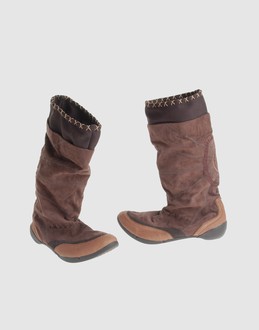 NUALA by PUMA - CALZATURE - Stivali su YOOX.COM
