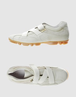 CESARE P. - CHAUSSURES - Sneakers sur YOOX.COM