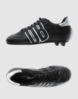 DIRK BIKKEMBERGS - CHAUSSURES - Sneakers - SUR YOOX.COM