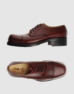VEE - CHAUSSURES - Chaussures � lacet sur YOOX.COM
