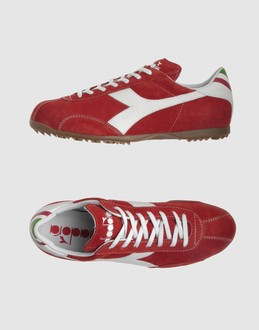 Sneakers - FÜR - - DIADORA -