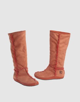 RATON - CHAUSSURES - Bottes sur YOOX.COM