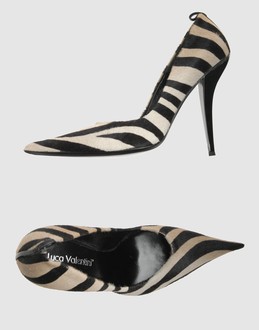 LUCA VALENTINI - CHAUSSURES - Escarpins sur YOOX.COM