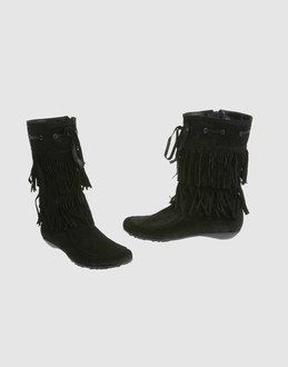 VIC MATIE' - CHAUSSURES - Bottines sur YOOX.COM