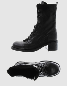 OXS - CHAUSSURES - Bottines sur YOOX.COM