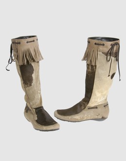 VIC MATIE' - CHAUSSURES - Bottes sur YOOX.COM