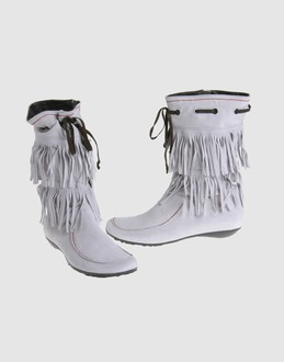 VIC MATIE' - CHAUSSURES - Bottines sur YOOX.COM