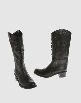 VIC MATIE' - CHAUSSURES - Bottes sur YOOX.COM