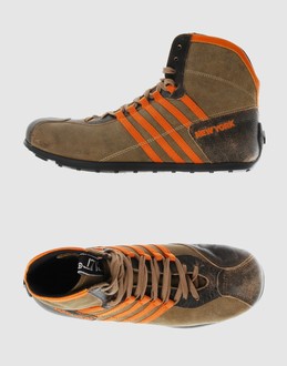 Sneakers - FÜR - - CULT -