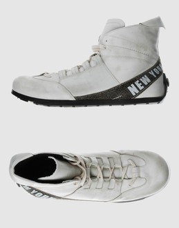 Sneakers - FÜR - - CULT -