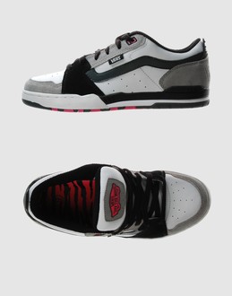 VANS - CHAUSSURES - Sneakers sur YOOX.COM