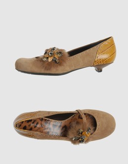 APEPAZZA - CHAUSSURES - Escarpins sur YOOX.COM