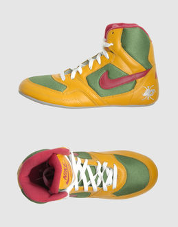NIKE - CHAUSSURES - Sneakers - sur YOOX.COM