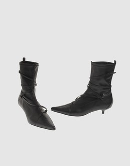 FORNARINA - CHAUSSURES - Bottines sur YOOX.COM