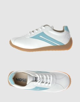 NOSE - CHAUSSURES - Sneakers sur YOOX.COM