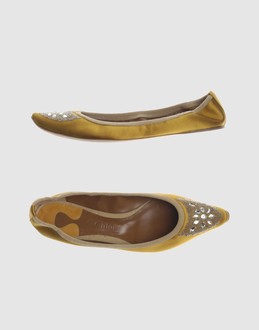 Chloe Flats