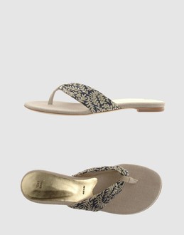vera wang flip flops sale