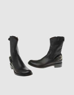 PAUL MAY - CALZATURE - Stivali - su YOOX.COM