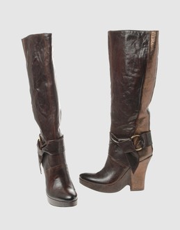 VIC MATIE' Women - Footwear - Boots VIC MATIE' on YOOX :  women shoes accessories boots