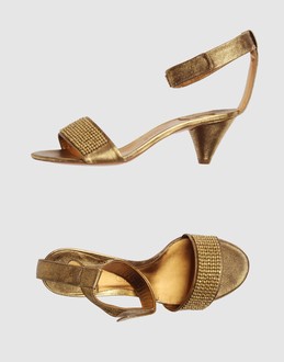 CHLOE�f - ���f�B�[�X - �C - �q�[���t���T���_�� on YOOX.COM