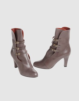 Marc Jacobs grey ankle boots @ YOOX.COM Marc Jacobs grey ankle boots @ YOOX.COM