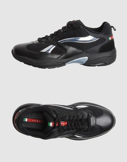 PRADA LUNA ROSSA - ���f�B�[�X - �C - �X�j�[�J�[ on YOOX.COM 