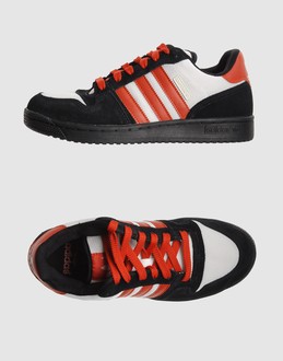 ADIDAS - CHAUSSURES - Sneakers - sur YOOX.COM