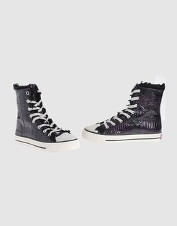 100 FOOTWEAR Sneakers on YOOXCOM