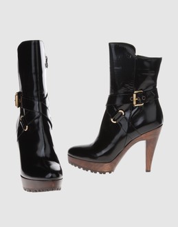 Le silla Women - Footwear - Ankle boots Le silla on YOOX :  rubber sole belt platforms ankle