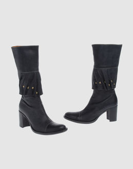 TP - FOOTWEAR - Boots - on YOOX.COM