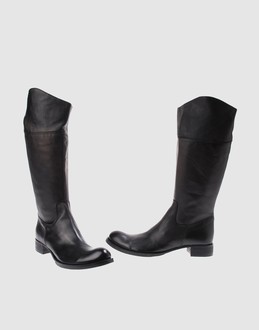 SHOEROOM - CALZATURE - Stivali - su YOOX.COM