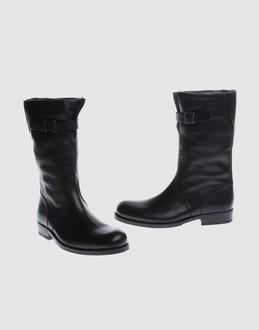 GUCCI - �����Y - �C - �u�[�c on YOOX.COM 