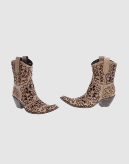 Gianni barbato Women - Footwear - Ankle boots Gianni barbato on YOOX : gianni barbato cowboy embroidery stylized perforated detail