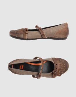 SUS Chaussures Ballerines