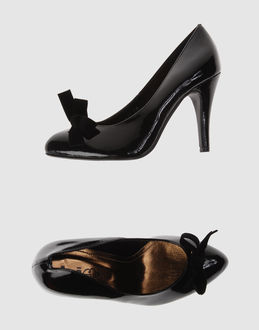 BI 4 Chaussures Escarpins
