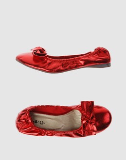 BI 4 Chaussures Ballerines