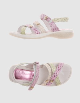 MISS MOKI Chaussures Sandales