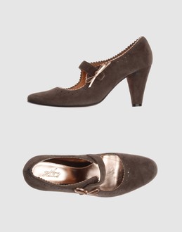 AGNES HELMHOLD Chaussures Escarpins